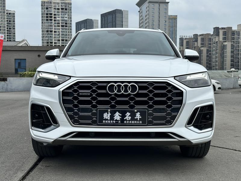 Audi Q5L, 2024 — фото 2 из 12