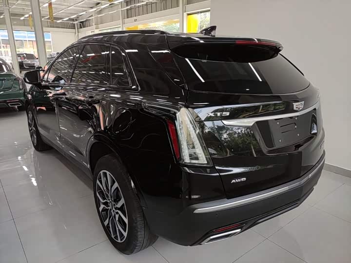 Cadillac XT5, 2023 — фото 5 из 9
