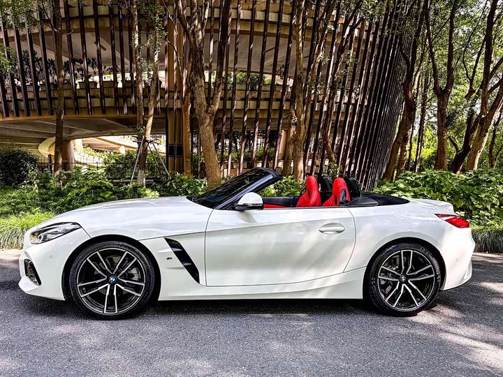 BMW Z4, 2023 — фото 3 из 9