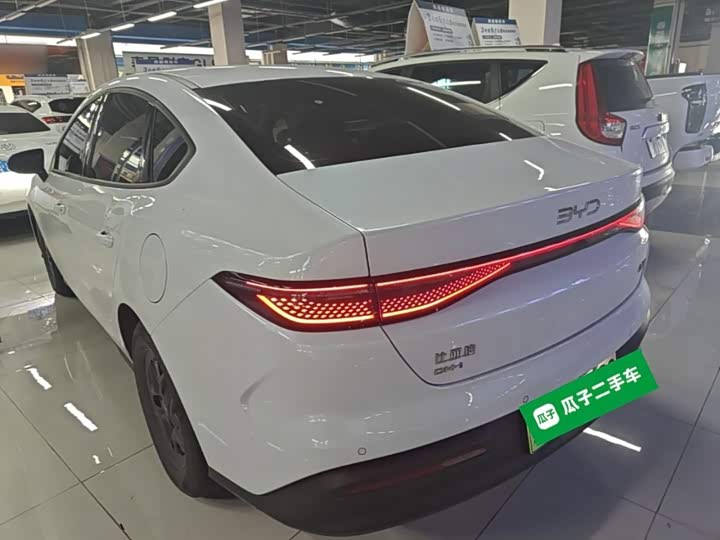 BYD Seal 05 DM-i Hybrid, 2025 — фото 5 из 9
