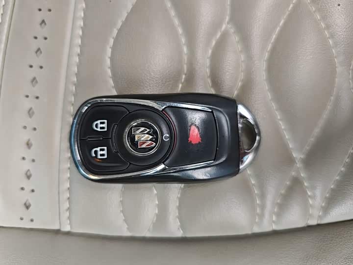 Buick GL8 ES, 2021 — фото 9 из 9