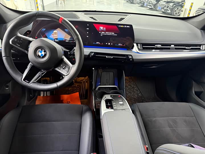 BMW X1 M35Li, 2026 — фото 9 из 9