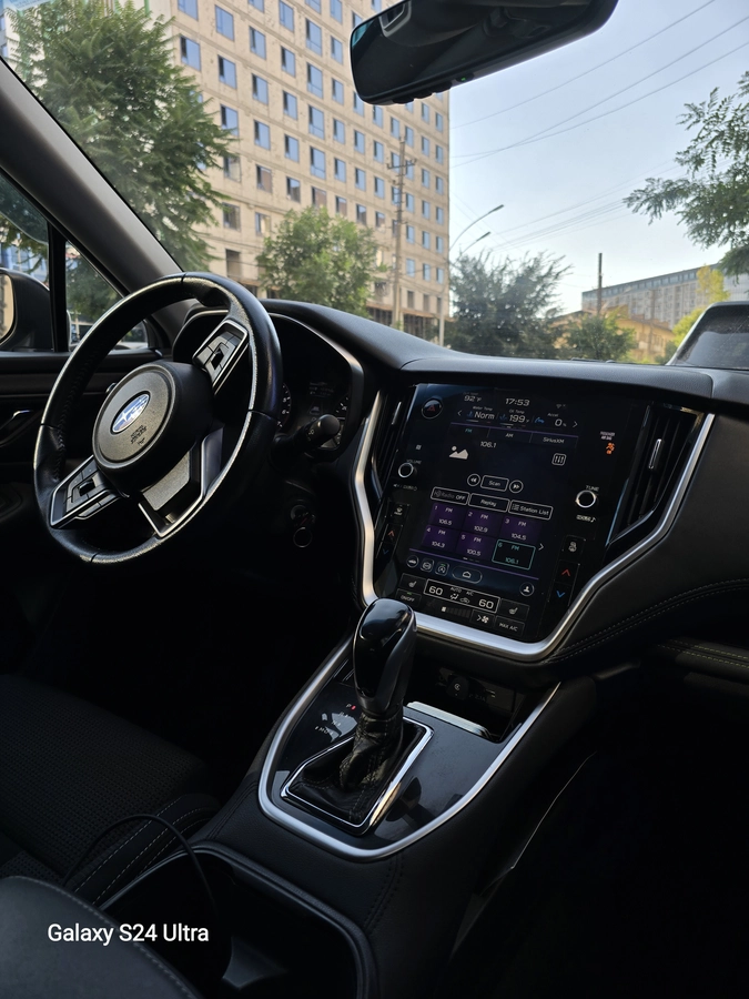 Subaru Outback, 2021 — фото 2 из 2