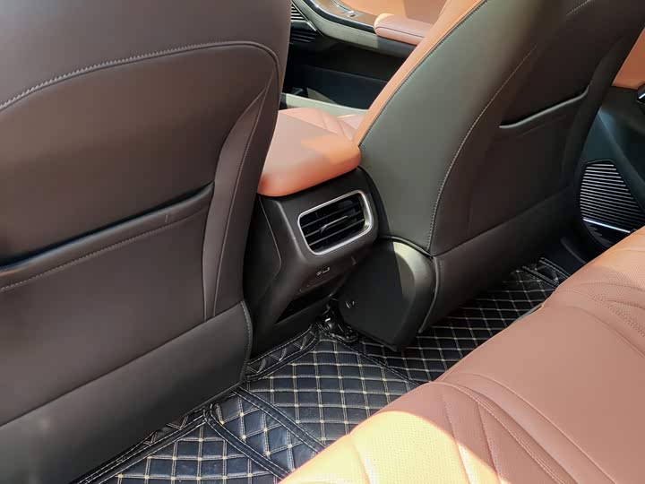 Geely Galaxy L6, 2025 — фото 9 из 9