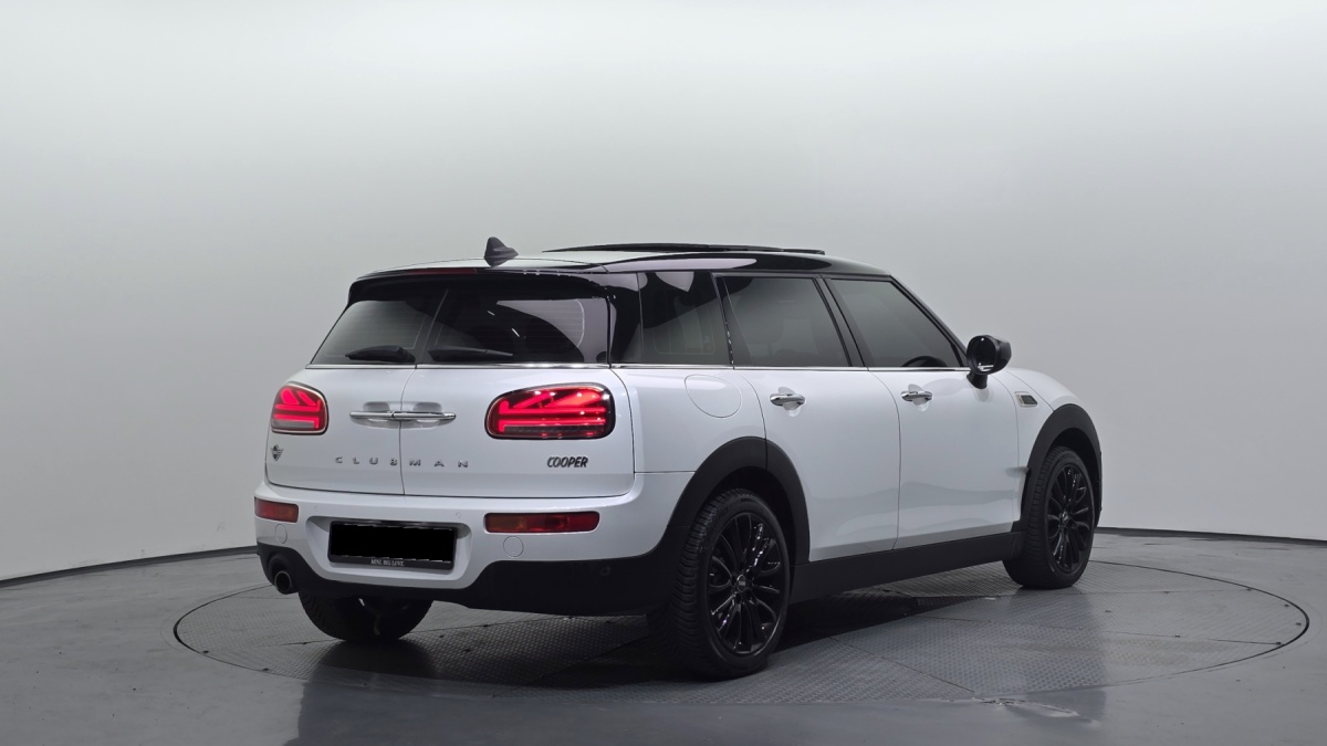 Mini Clubman, 2023 — фото 2 из 12