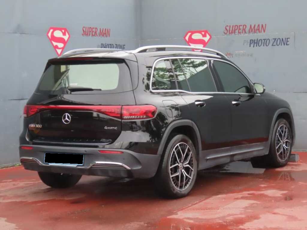 Mercedes-Benz EQB, 2023 — фото 3 из 12