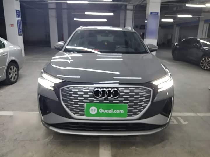 Audi Q4 e-tron, 2025 — фото 3 из 9