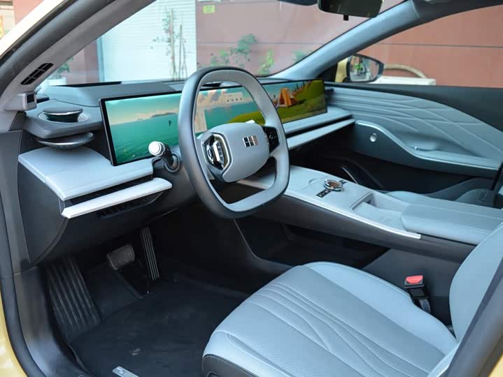 Geely Galaxy E8, 2024 — фото 7 из 9