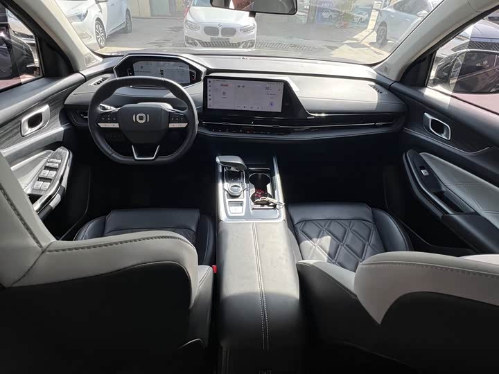 Changan Qiyuan (Nevo) Q05 Classic, 2023 — фото 6 из 9