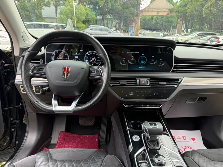 Hongqi HS5, 2022 — фото 7 из 9