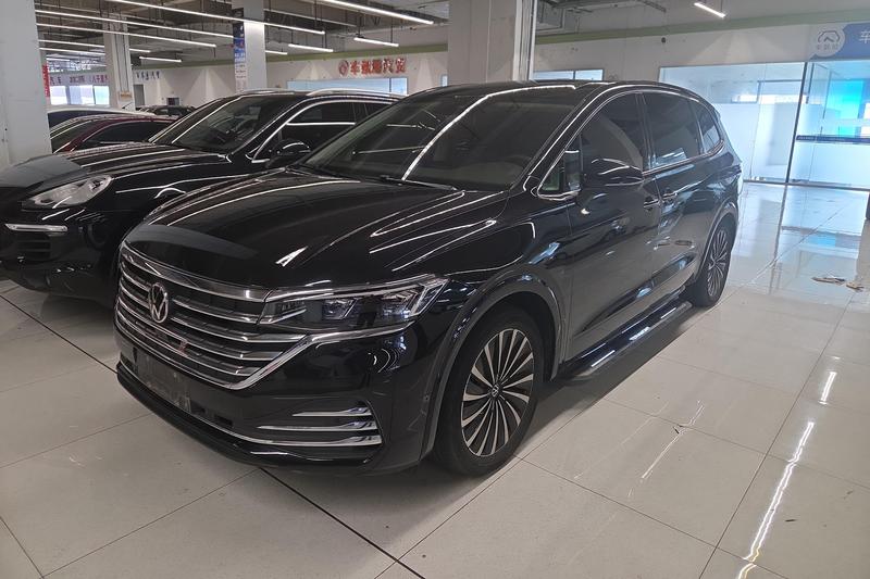 Volkswagen Viloran, 2022 — купить в Санкт-Петербурге под ключ