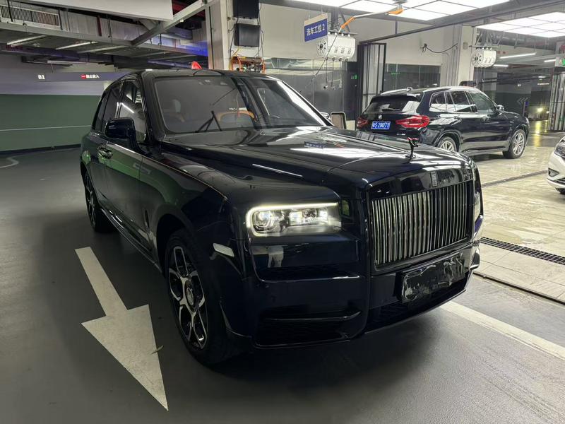 Rolls-Royce Cullinan, 2022 — фото 3 из 11