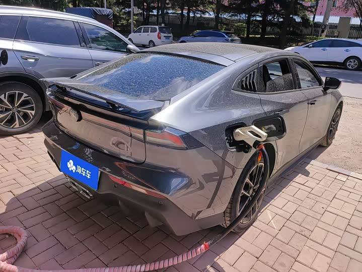 Changan UNI-V Hybrid, 2024 — фото 3 из 9