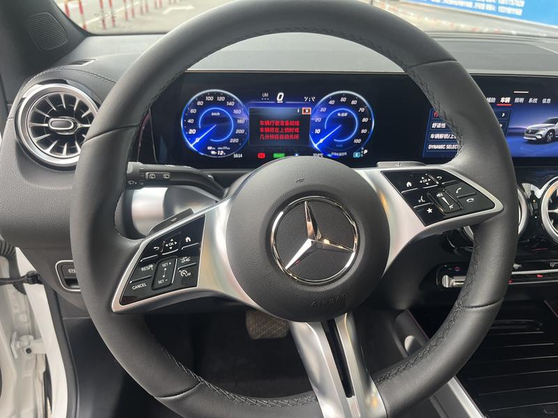 Mercedes-Benz EQB, 2025 — фото 8 из 12