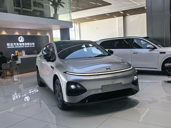XPeng G6, 2025 — фото 3 из 9