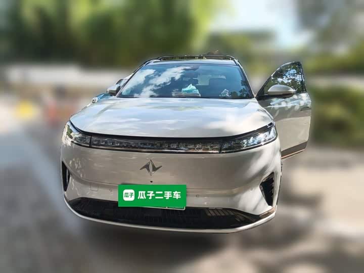 Dongfeng Yipai eπ 008, 2024 — купить в Москве под ключ