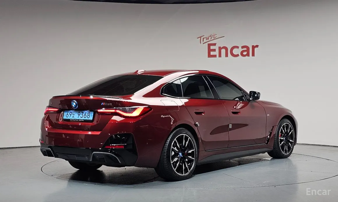 BMW i4, 2023 — фото 2 из 12
