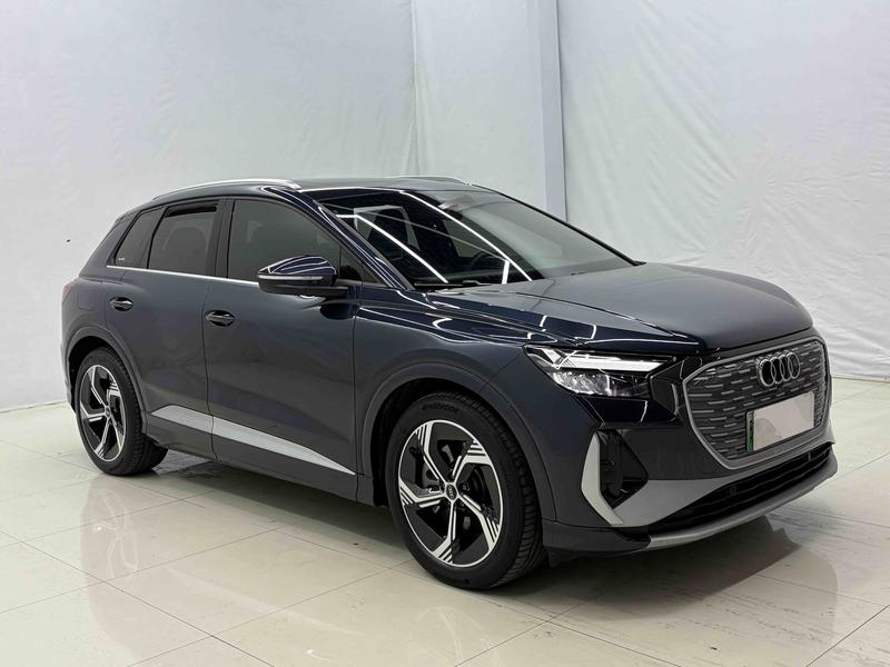 Audi Q4 e-tron, 2024 — фото 3 из 10
