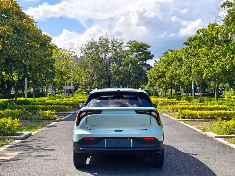Geely Geometry E Firefly, 2022 — фото 5 из 10