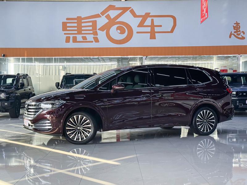 Volkswagen Viloran, 2022 — купить в Санкт-Петербурге под ключ