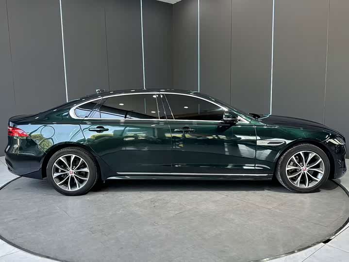 Jaguar XF L, 2023 — фото 4 из 9