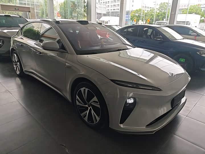 Nio ET5, 2022 — фото 4 из 9