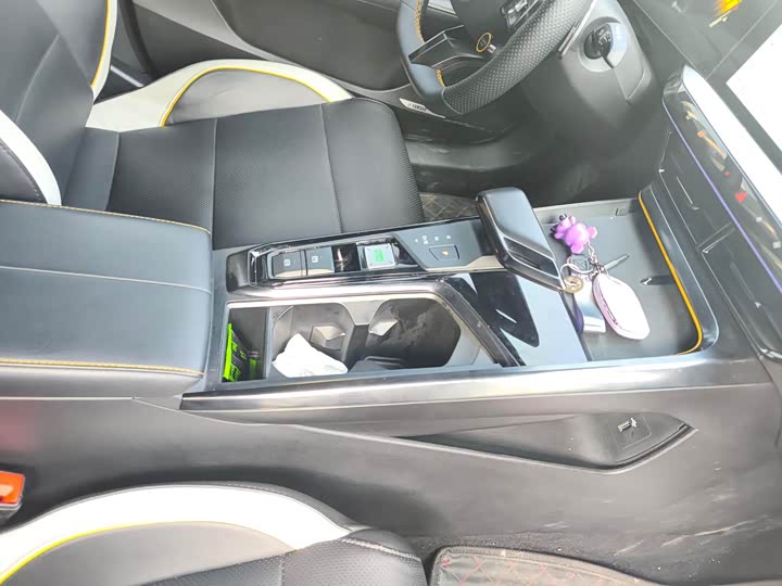 MG Motor 5 Scorpio, 2022 — фото 4 из 7