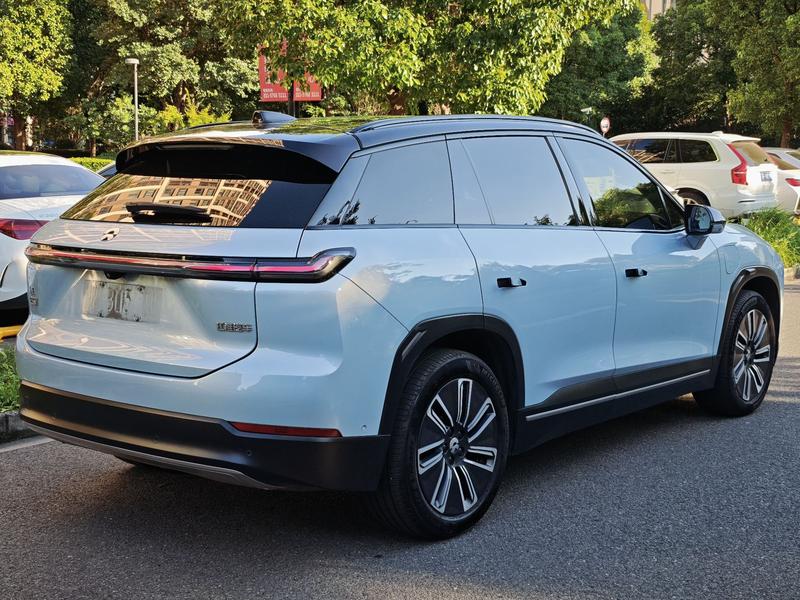 Nio ES7, 2023 — фото 6 из 12