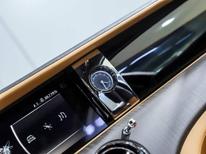 Rolls-Royce Ghost, 2023 — фото 5 из 9