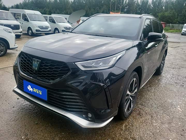 Toyota Crown Kluger, 2022 — купить в Тольятти под ключ