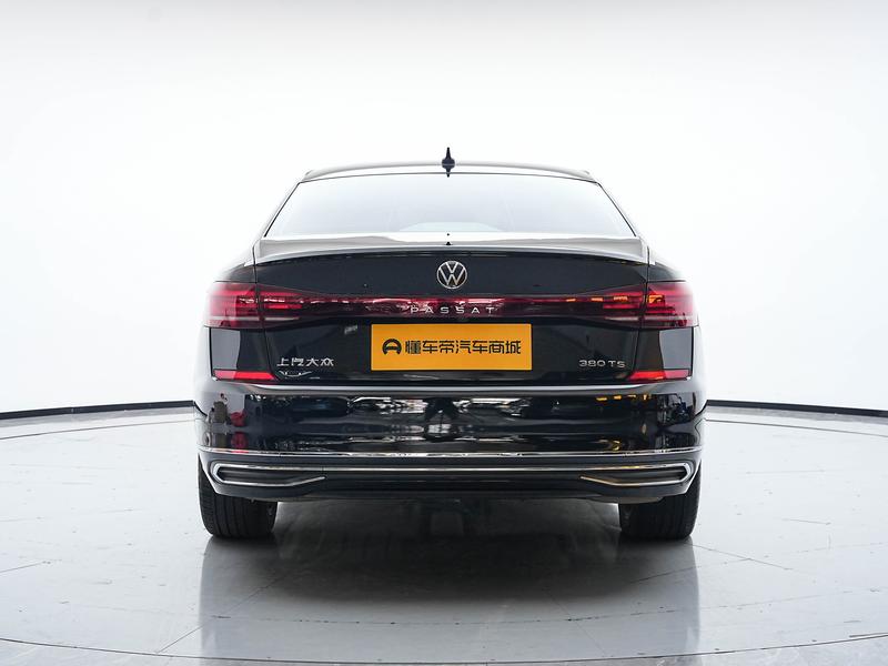 Volkswagen Passat, 2023 — фото 6 из 12