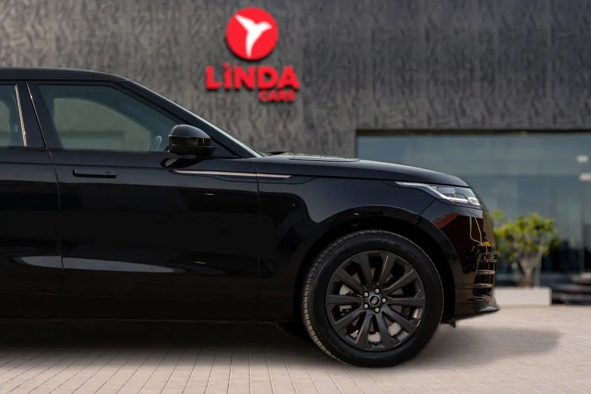 Land Rover Range Rover Velar, 2022 — фото 8 из 10