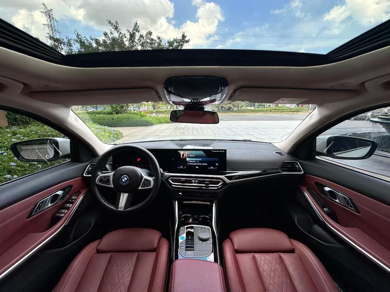 BMW i3, 2022 — фото 7 из 12