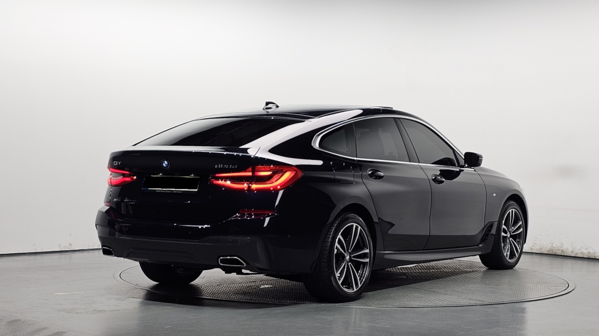 BMW Gran Turismo, 2022 — фото 2 из 12