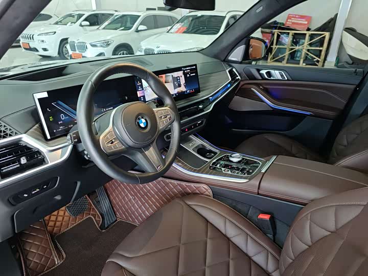 BMW X5, 2024 — фото 8 из 12