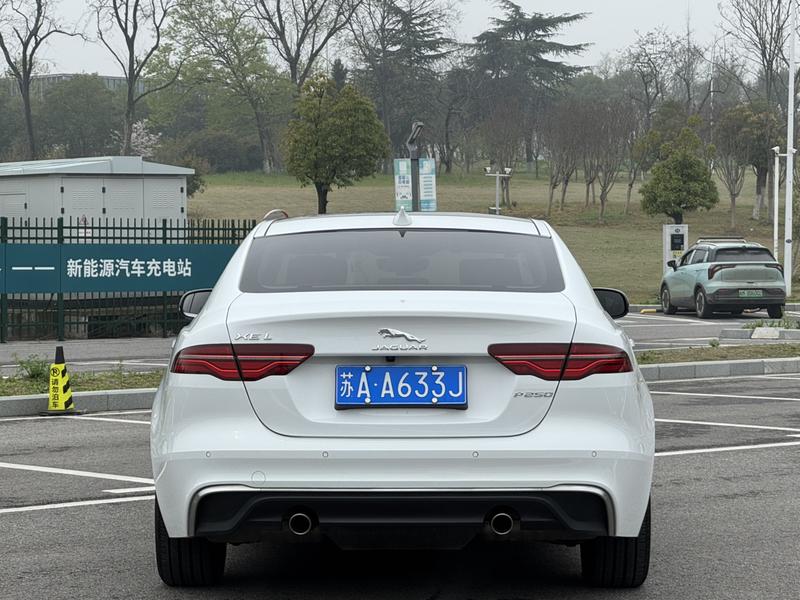 Jaguar XE L, 2022 — фото 5 из 12