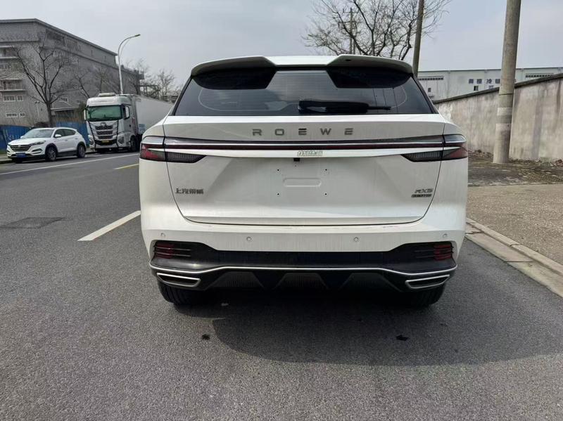 Roewe RX5, 2022 — фото 5 из 10