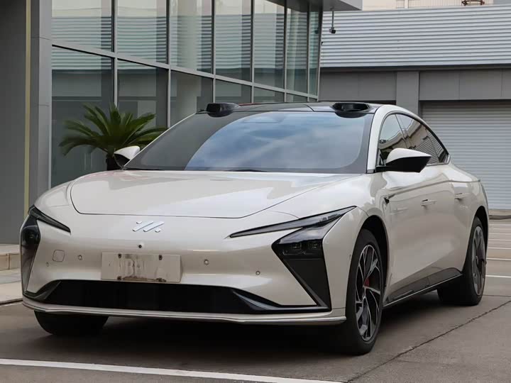 IM motors L7, 2024 — купить в Москве под ключ