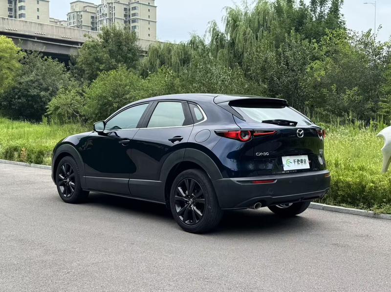 Mazda CX-30, 2022 — фото 4 из 11