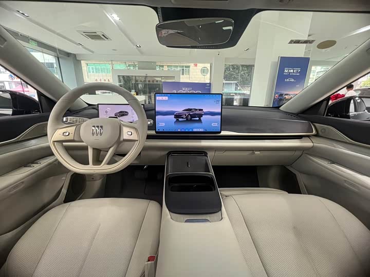 Buick Electra L7, 2025 — фото 8 из 9