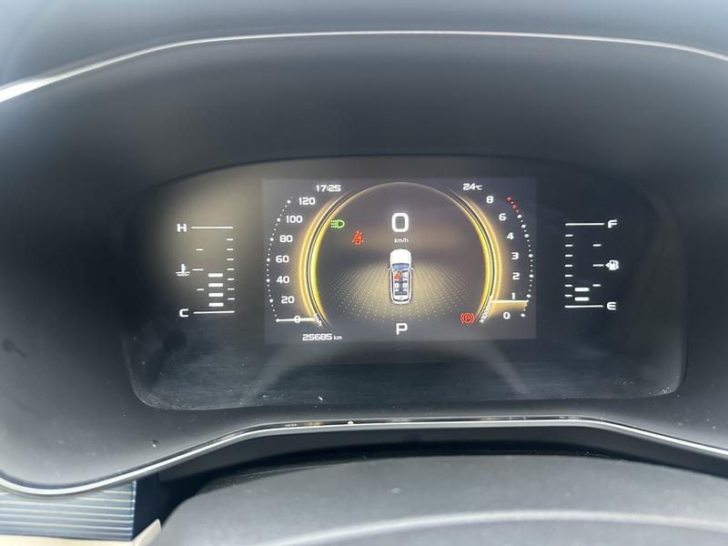 Geely Atlas, 2022 — фото 9 из 12