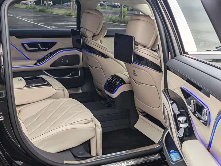 Mercedes-Benz Maybach S-Class, 2025 — фото 9 из 9