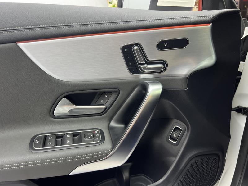 Mercedes-Benz CLA-Class AMG, 2023 — фото 12 из 12