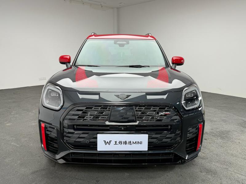 Mini Countryman JCW, 2024 — фото 2 из 7