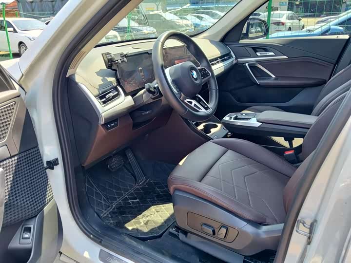BMW X1, 2023 — фото 3 из 9