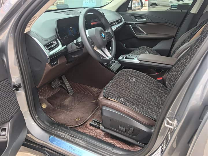 BMW X1, 2023 — фото 2 из 9