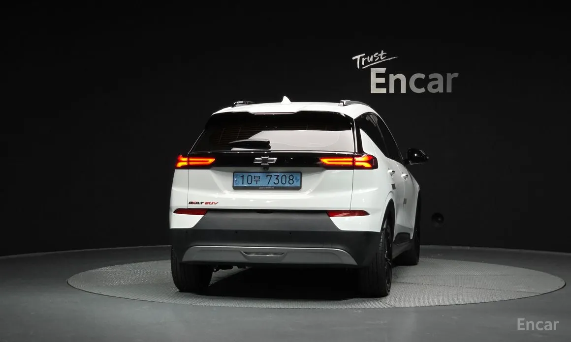 Chevrolet Bolt EUV, 2022 — фото 4 из 12