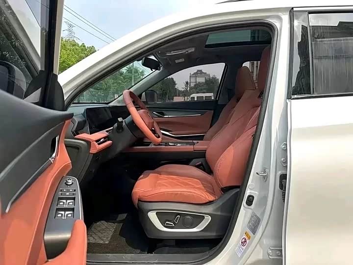 Changan CS75 Plus, 2023 — фото 4 из 9