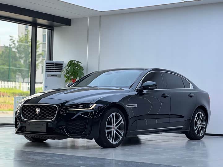 Jaguar XE L, 2023 — купить в Санкт-Петербурге под ключ