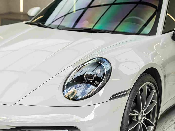 Porsche 911, 2024 — фото 8 из 9